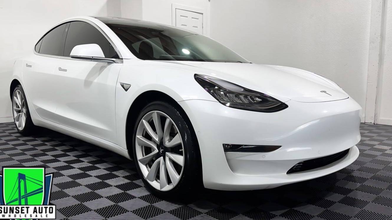 TESLA MODEL 3 2018 5YJ3E1EB8JF092220 image